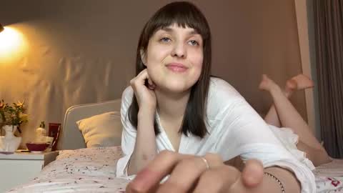 Anny online show from November 2025 10:20:02 PM