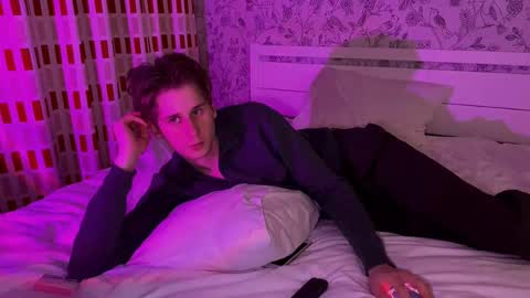 Snapshot of sapph1res chatting on February 2026 04:37:02 PM sapph1res online show from February 2026 04:37:02 PM