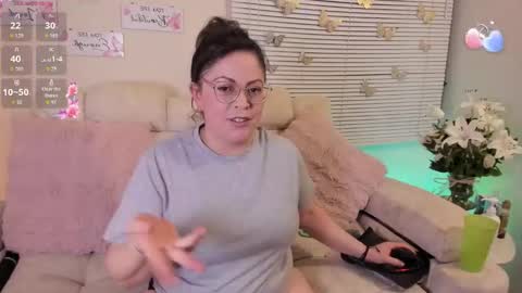 Sara Crowe online show from January 2026 07:02:01 AM