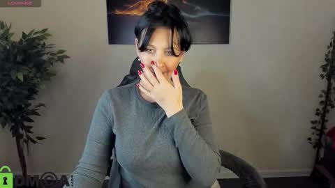 Snapshot of sara_devills chatting on February 2026 09:47:02 AM Sara online show from February 2026 09:47:02 AM