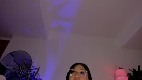 Snapshot of sara_gwen chatting on July 2026 03:23:01 AM S A R A online show from July 2026 03:23:01 AM