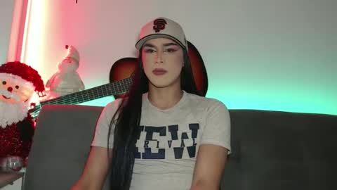 sara_hunter12 online show from December 2025 10:11:01 AM