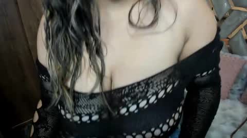 Snapshot of sara_lizcano chatting on April 2026 09:52:02 AM sarah LIZCANO....... online show from April 2026 09:52:02 AM
