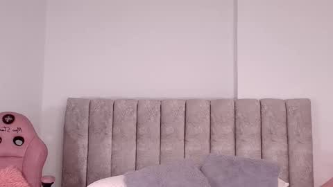 Snapshot of sara_lopee1 chatting on November 2025 11:54:01 AM sara_lopee1 online show from November 2025 11:54:01 AM