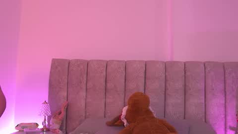 Snapshot of sara_lopee1 chatting on December 2025 12:00:01 PM sara_lopee1 online show from December 2025 12:00:01 PM