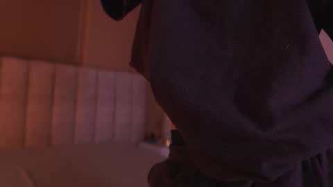 Snapshot of sara_lopee1 chatting on February 2026 11:52:01 AM sara_lopee1 online show from February 2026 11:52:01 AM