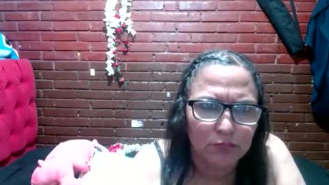 Snapshot of sara_love43 chatting on May 2026 07:59:02 AM Sara love online show from May 2026 07:59:02 AM