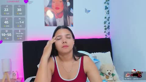 Snapshot of sara_mendez2_ chatting on February 2026 06:55:02 PM Sara Mendez online show from February 2026 06:55:02 PM