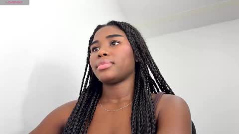 Sara online show from February 2026 11:52:02 PM