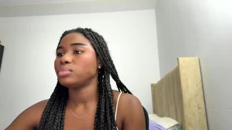 Sara online show from March 2026 10:36:01 PM