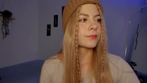 sara_sweett9 online show from March 2026 11:08:01 PM