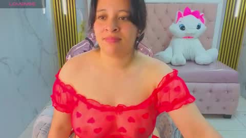 Sara T. online show from May 2026 03:34:01 AM