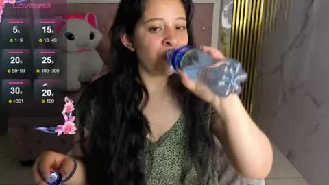 Sara T. online show from May 2026 03:13:01 AM