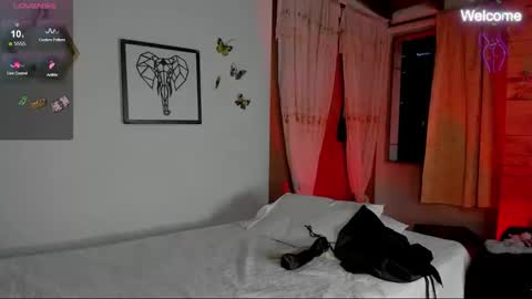 SARA online show from November 2025 11:21:02 PM