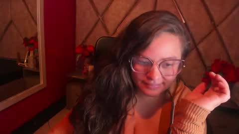 Snapshot of sara_thonson_ chatting on October 2025 03:34:02 AM sara_thonson_ online show from October 2025 03:34:02 AM