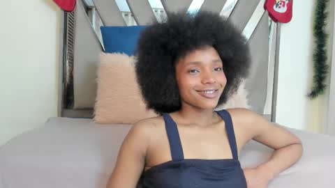 SARA 730 A 200 PM  online show from December 2025 01:06:01 PM