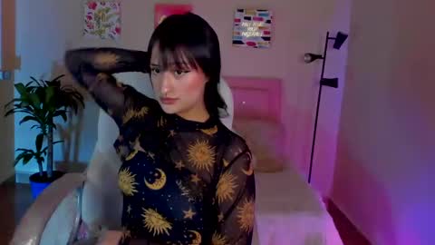 Sarah Ramirez online show from March 2025 07:29:02 PM