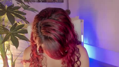 Snapshot of saraandsofi02 chatting on November 2025 05:07:02 AM sofia gomez420 online show from November 2025 05:07:02 AM