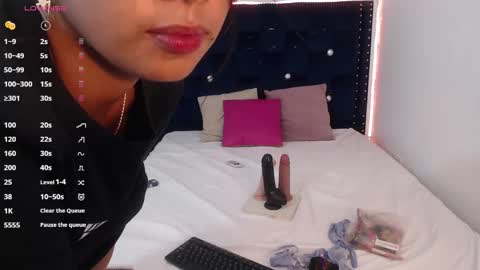 SARAHGIL online show from January 2025 07:53:02 PM