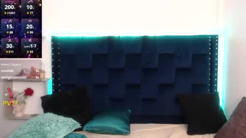 SARAHGIL online show from March 2025 12:33:02 AM