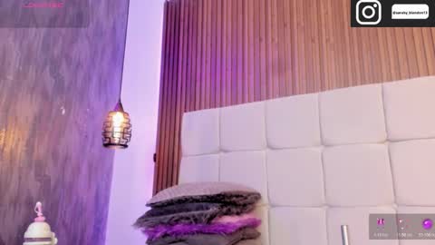   online show from November 2025 10:51:01 AM