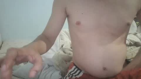 Snapshot of saraclit chatting on February 2025 09:40:01 PM pass kika online show from February 2025 09:40:01 PM