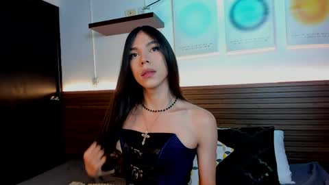 Snapshot of saracutie_ chatting on April 2026 05:32:02 PM Sara online show from April 2026 05:32:02 PM