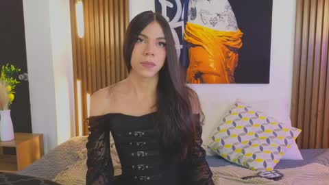 Snapshot of saracutie_ chatting on April 2026 07:48:01 PM Sara online show from April 2026 07:48:01 PM