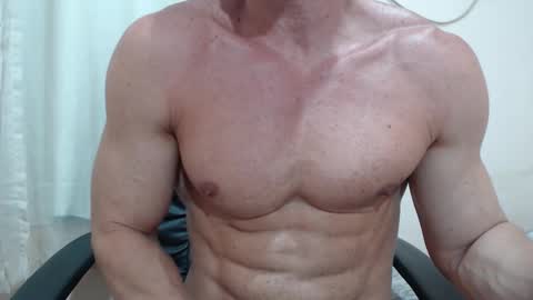 saradorj92 online show from November 2025 05:29:01 AM