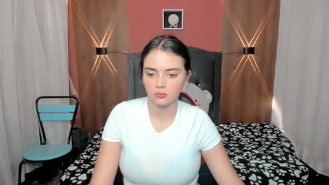 Snapshot of sarah_angelll chatting on February 2025 09:22:01 PM sarah online show from February 2025 09:22:01 PM