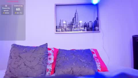 sarah_ashbourne online show from September 2025 11:54:01 AM