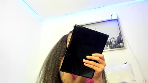 sarah_ashbourne online show from October 2025 12:50:02 PM