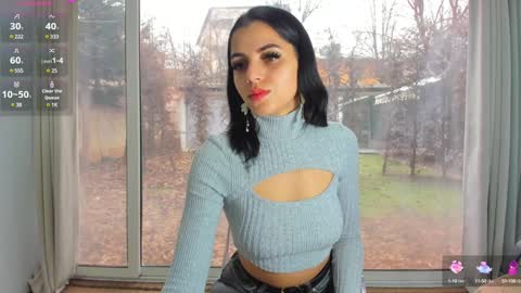 Snapshot of sarah_blake_ chatting on February 2025 11:32:02 AM Sara online show from February 2025 11:32:02 AM