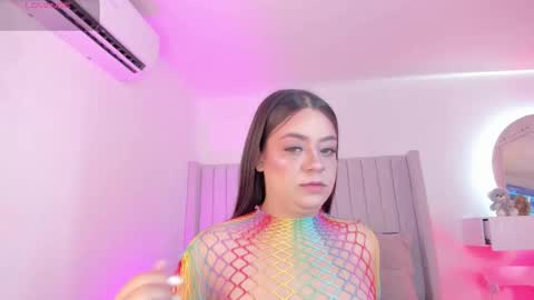 Snapshot of sarah_bonneth chatting on February 2026 11:29:02 AM Sarah Bonneth online show from February 2026 11:29:02 AM