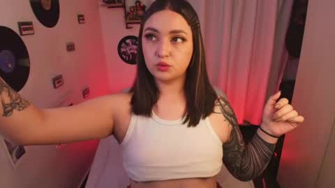 Snapshot of sarah_cuteeyes chatting on July 2026 11:27:01 AM Sara online show from July 2026 11:27:01 AM