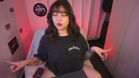 Snapshot of sarah_cuteeyes chatting on July 2026 09:51:02 AM Sara online show from July 2026 09:51:02 AM