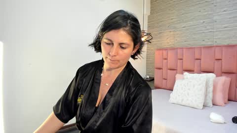 Sarah Deyvis online show from January 2025 07:52:01 PM