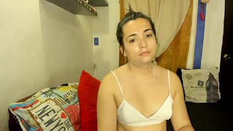 Snapshot of sarahjey chatting on June 2026 04:59:01 PM SARAHJEY online show from June 2026 04:59:01 PM