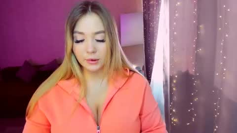 Sarah online show from March 2025 09:29:01 AM