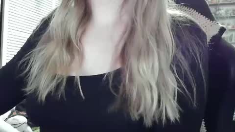 Sarah online show from February 2026 11:19:02 PM