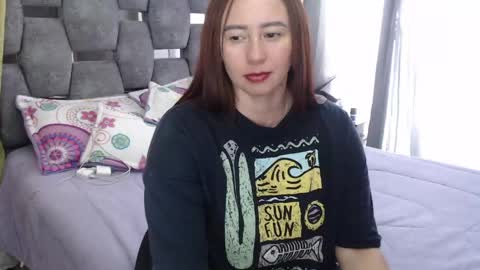 Lia online show from April 2026 08:47:01 PM