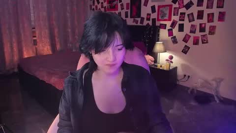 Sarah online show from March 2026 10:41:01 AM