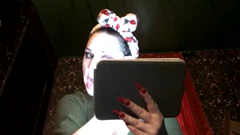 sarahsweetie17 online show from October 2025 08:20:01 PM