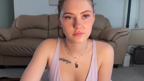 SarahxOliver online show from February 2026 06:36:01 PM