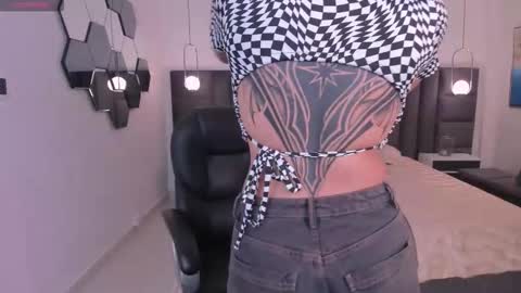 Sarah  independent model online show from November 2025 05:28:02 AM