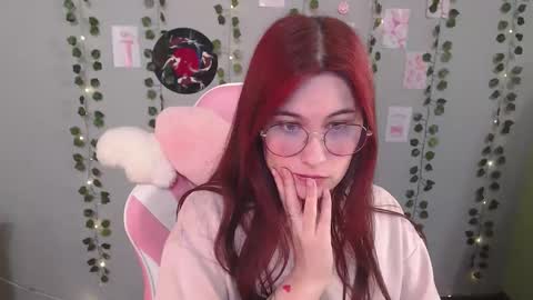 Snapshot of sarakinski chatting on January 2026 12:19:01 PM Sara online show from January 2026 12:19:01 PM