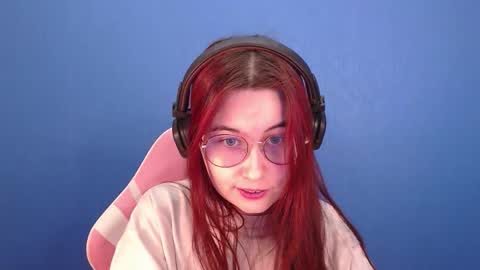 Snapshot of sarakinski chatting on February 2026 01:44:01 PM Sara online show from February 2026 01:44:01 PM