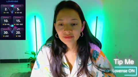 Snapshot of sarasavaagee chatting on May 2026 02:13:02 PM Sara online show from May 2026 02:13:02 PM