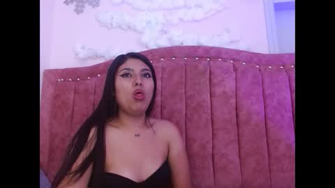 sarastonesx online show from January 2025 06:13:01 AM