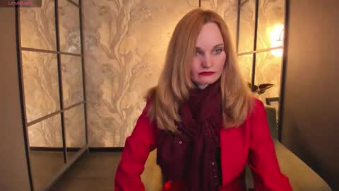 Sara online show from December 2025 07:53:02 PM